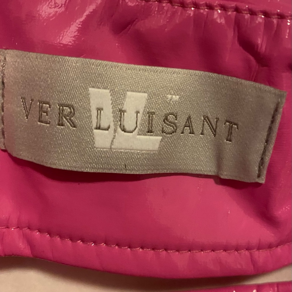 Hot Pink Vinyl Miniskirt With Zipper Accents - Picture 3 of 5